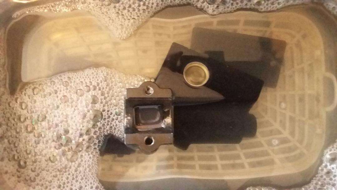 Suzuki GSXR1100 master cylinder rebuild 13