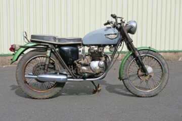 Triumph T100R 1966 US Model Restoration Project Very Original Near Complete