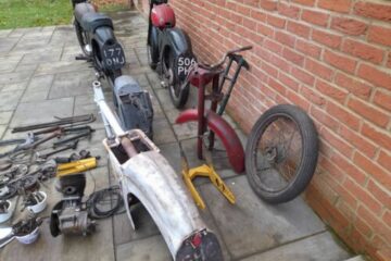 Francis Barnett Plover 150 x2