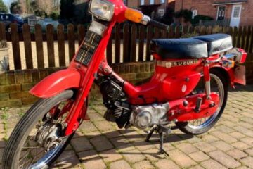 Suzuki Moped 1981 41 year old step though 2 stroke barn find Rare Like Cub C90