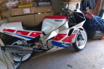 Yamaha FZR1000 Exup 1989