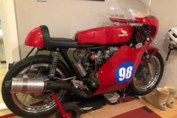 Classic Honda 350k4 race bike