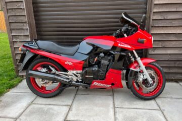 kawasaki gpz900r