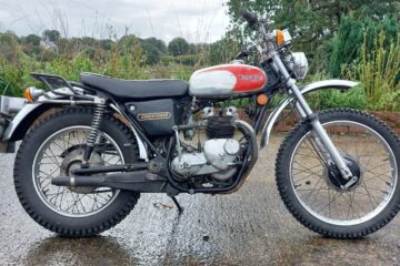 triumph tr5t adventurer