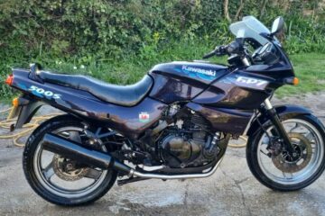 1995 Kawasaki GPZ500S Perfect Winter Hack