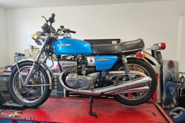 Suzuki Gt380