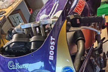 1990 YAMAHA FZR400 1WG 3EN, ROAD BIKE, PROJECT, SPARES, REPAIR, SHED FIND