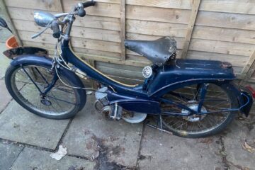 Raleigh Runabout moped