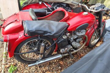 BSA M21 motorcycle combination