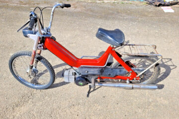 Puch Maxi Project with spare frame. Moped