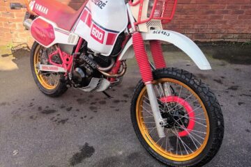 1VJ yamaha xt 600 with 1986 tenera