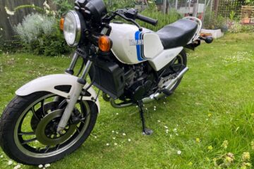 Yamaha rd350lc  rd 350 lc 4l0 white ride or restore project 1983 barn find
