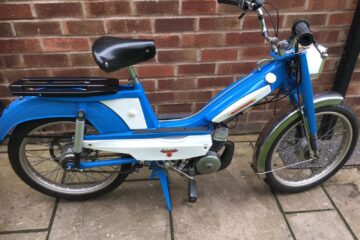 Mobylette Motobecane 50V Variator moped restored classic vintage