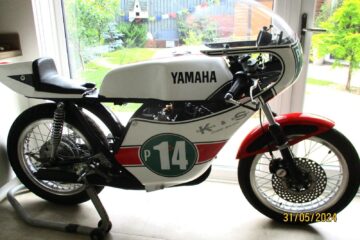 Yamaha RD-TZ replica project:RD 400 Frame:Rd 250 cc twin engine:rebuilt;1976 .