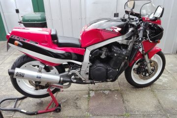 suzuki gsxr1100j slabside
