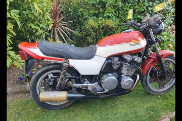 Honda CB900F Barn find project,spares or repairs