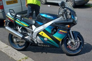 YAMAHA – FZR – 600cc