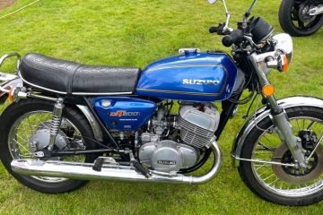 Suzuki GT500 1977
