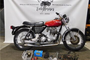 1973 Norton 850 Commando  2459