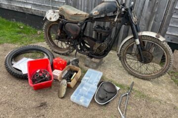 barn find – motorcycles scooters