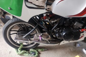 Yamaha LC250 Racebike