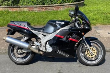 1991 Yamaha FZR1000 EXUP – (RU model) + LOADS OF SPARES
