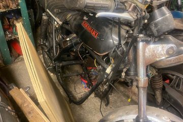 Kawasaki Kh250 spares or repair restoration project