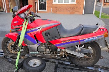 Kawasaki Gpx 600r  spares or repair