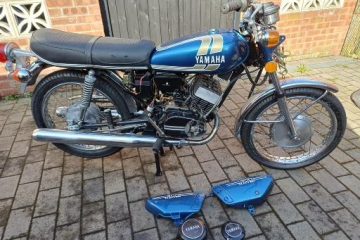 Yamaha RD200B