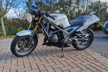 Yamaha R1-Z 250cc Two Stroke Motorcycle (Grey Import)