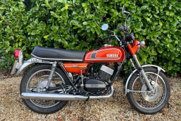 Yamaha rd 350 a/b motorcycle 1975