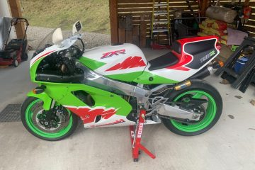 Kawasaki ZXR750R M2