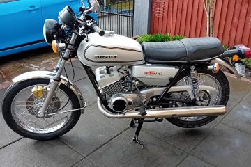 Suzuki Gt250 B