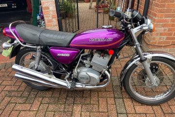 kawasaki kh 400 triple