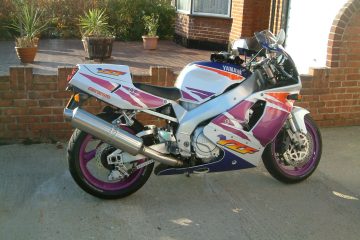 Yamaha YZF750R motorcycle