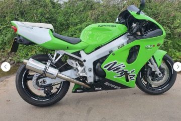 KAWASAKI NINJA ZX-7R 1996