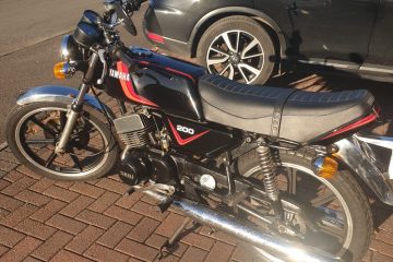 Yamaha RD200DX