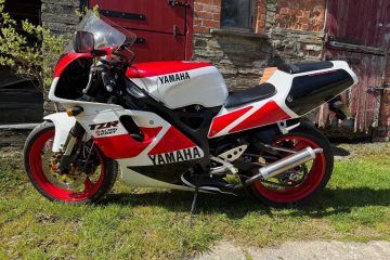 Yamaha tzr 250 rs