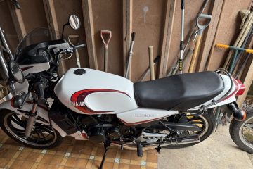 Yamaha RD 250 LC