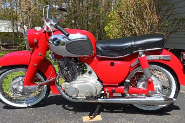 1969 Honda Dream Touring 305