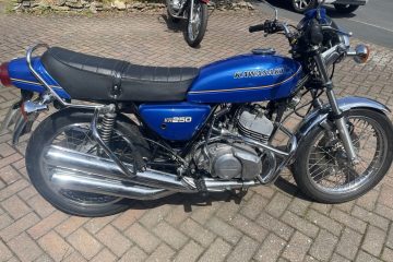 Kawasaki 1977 KH250B2 Motorcycle