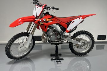 2003 Honda CR