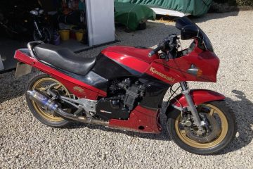 Kawasaki GPZ900R
