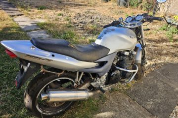 Kawasaki ZR7 Project