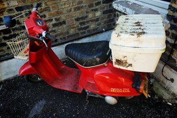 Honda Melody II Deluxe Moped 50cc – 1980s Retro Classic Scooter Project