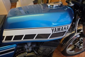 YAMAHA RD400c Tax and Mot exempt (classed as Historic Vehicle)  1976 P Reg