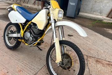 Suzuki DR383 – Kevin Schwantz Factory Bike – 1990 – Bored Out / RMZ Forks / CRD